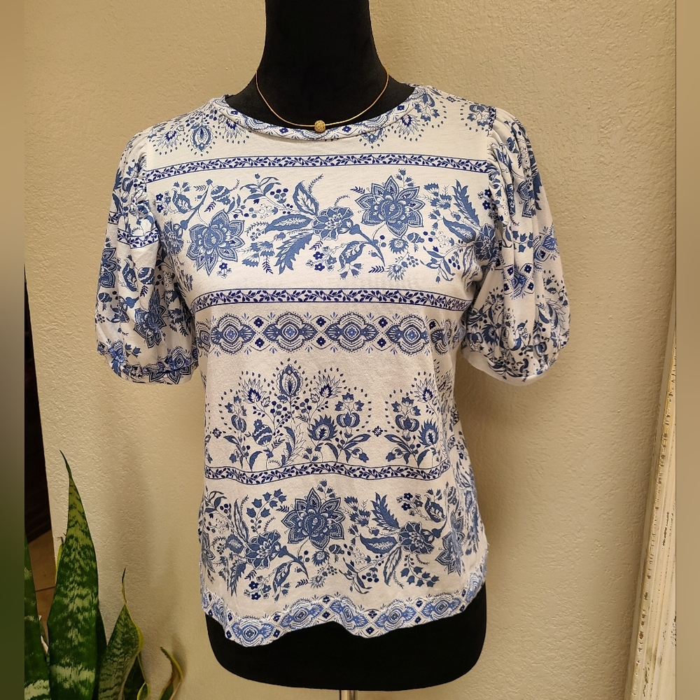 LOFT Women Top